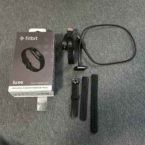 Fitbit Luxe